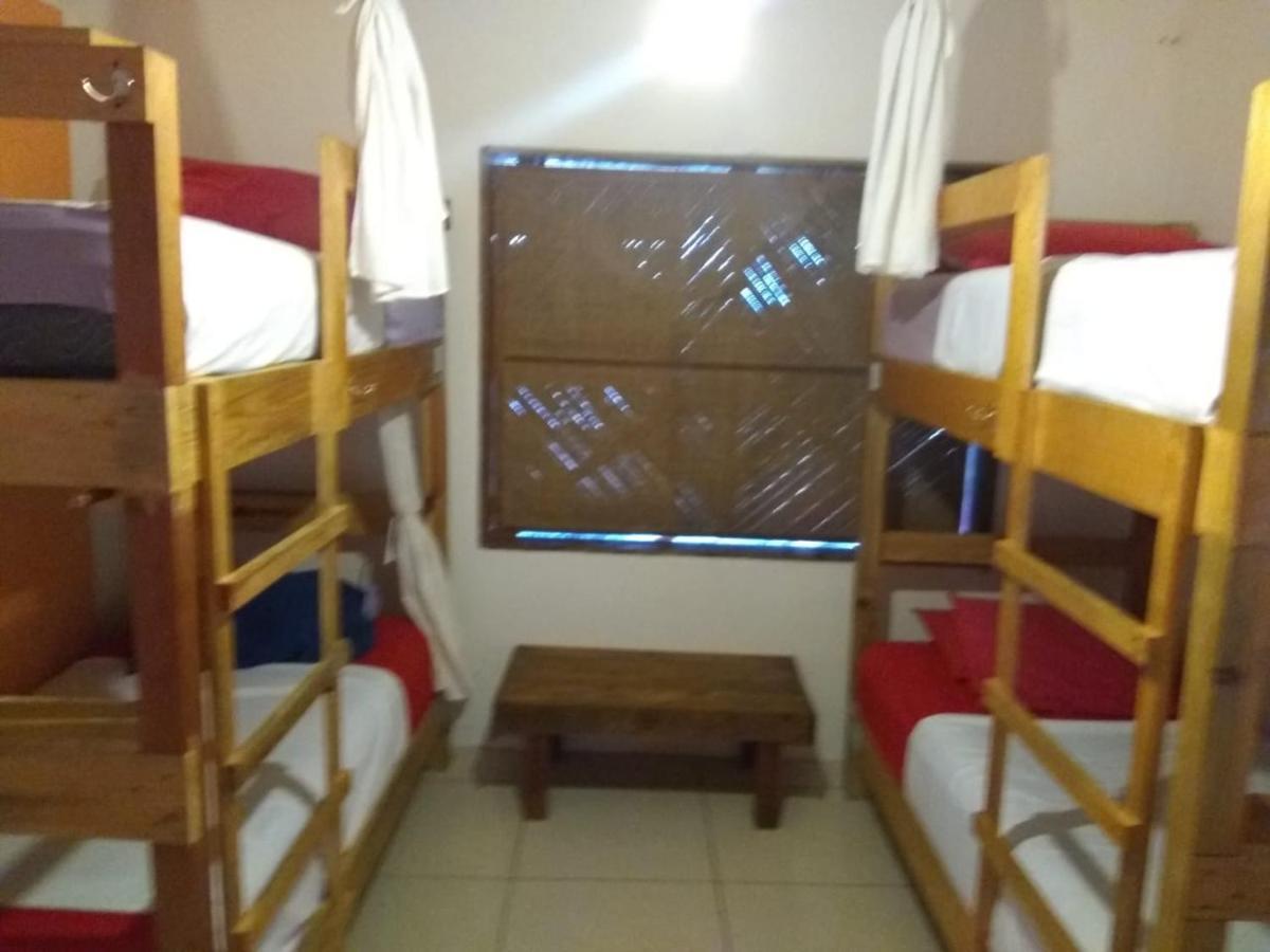 Brisamar Guesthouse ปูแอร์โตเอสกอนดิโด ภายนอก รูปภาพ